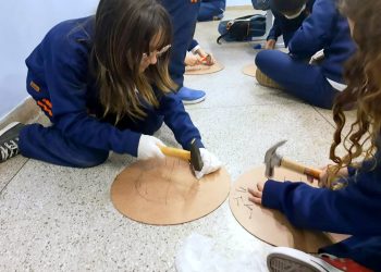 Brincadeira de compra em supermercado