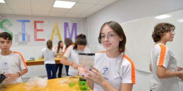 Atuando no combate à Dengue