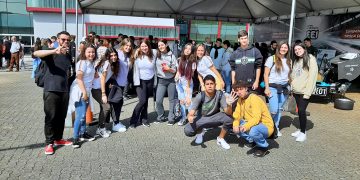 Alunos do Ensino Médio visitam Universidades