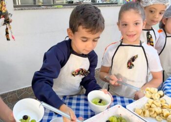 Feira de Fondue de Frutas no Fundamental I