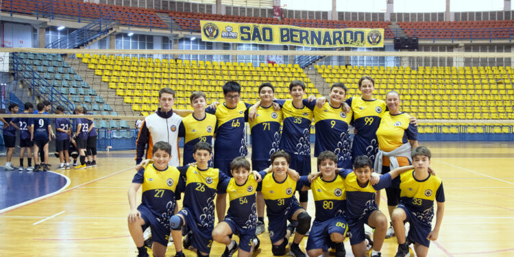 Voleibol nos “Jogos Escolares 2024”