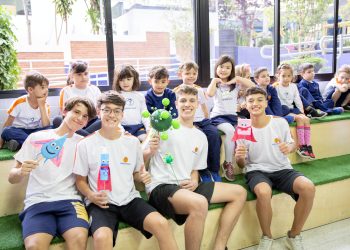 Ensino Médio ensina a Educação Infantil